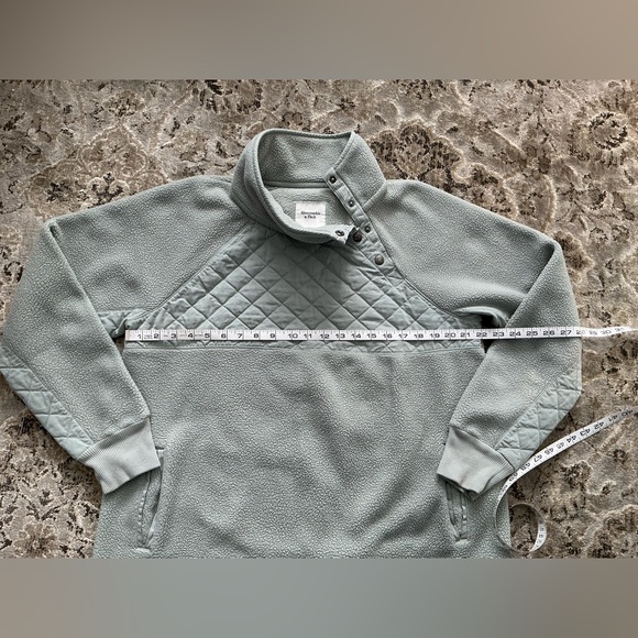 Comfy warm ABERCROMBIE & FITCH pullover 🍃🍃 - Picture 10 of 12